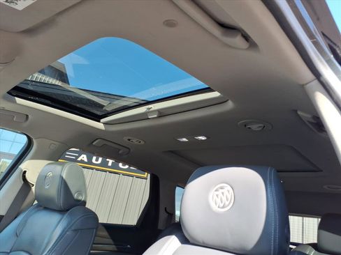 Used 2021 Buick Enclave Essence w/ Sound and Sites Package image 9