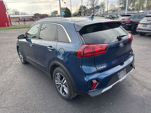 Used 2020 Kia Niro LXS image 5