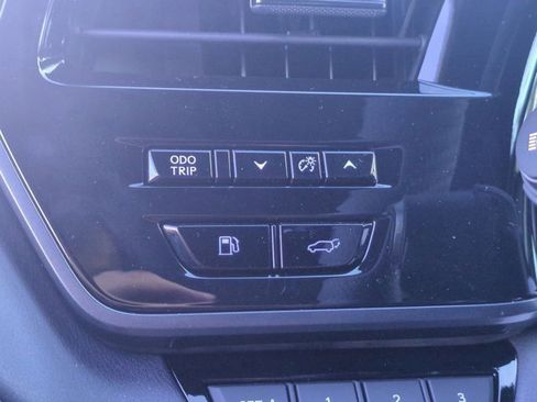 New 2026 Lexus TX 500h AWD image 23