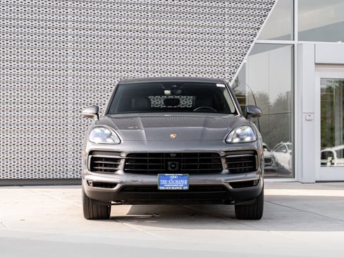 Used 2019 Porsche Cayenne S AWD/4WD image 34