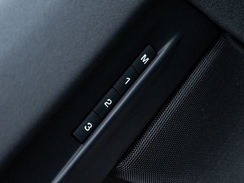 Used 2024 Land Rover Range Rover Evoque S image 20