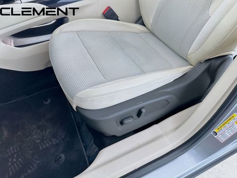 Used 2023 Buick Envision Preferred image 28