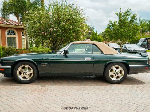 Used 1994 Jaguar XJS V12 Convertible image 17