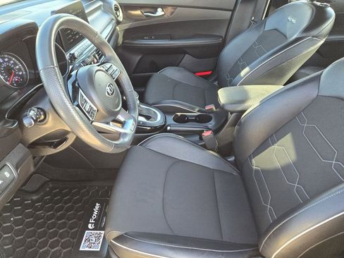 Used 2021 Kia Forte GT-Line w/ GT-Line Premium Package FWD image 14