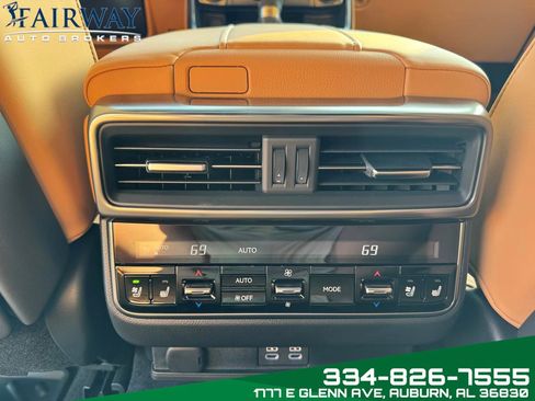 Used 2025 Lexus LX 600 4WD w/ Accessory Package (2T) image 28