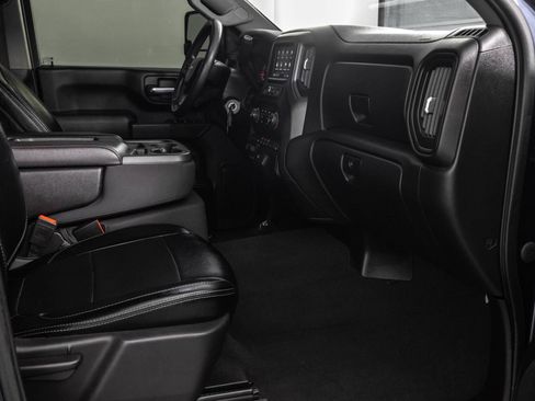 Used 2020 Chevrolet Silverado 2500 Custom w/ Custom Value Package AWD/4WD image 42