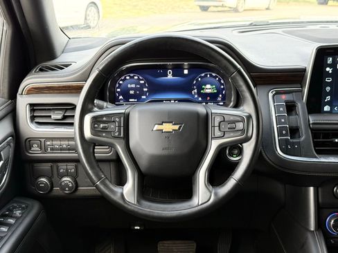 Used 2023 Chevrolet Suburban Premier RWD image 35