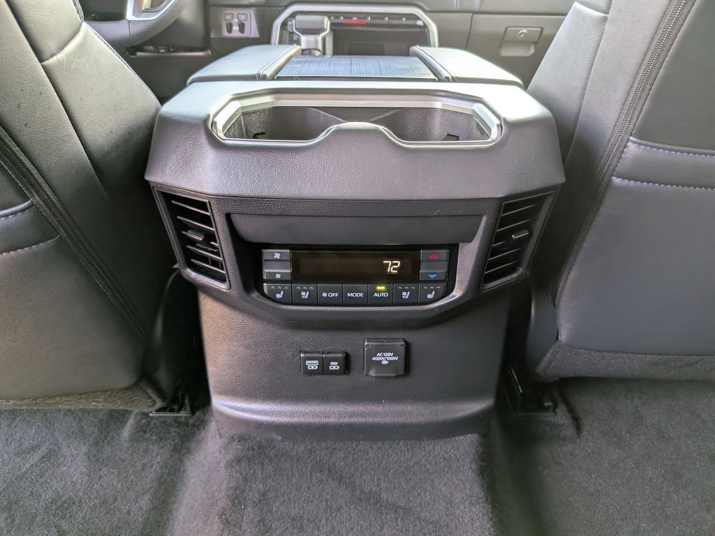 Used 2025 Toyota Sequoia Platinum AWD/4WD image 21