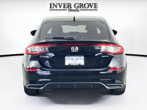 Used 2024 Honda Civic Sport image 6