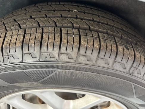 Used 2023 Chrysler Voyager LX FWD image 30