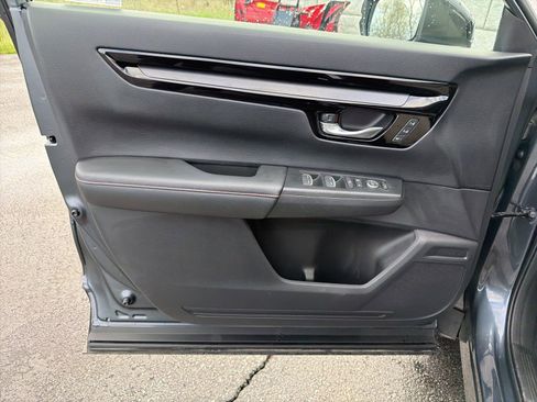 Used 2024 Honda CR-V Sport Touring image 11