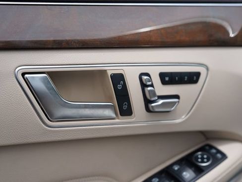 Used 2015 Mercedes-Benz E 350 4MATIC Wagon image 39