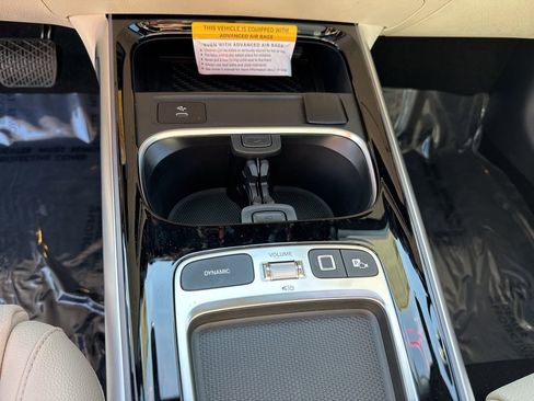 New 2026 Mercedes-Benz GLB 250 4MATIC image 27