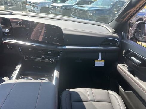 New 2026 Chevrolet Suburban RST w/ Comfort Package AWD/4WD image 26