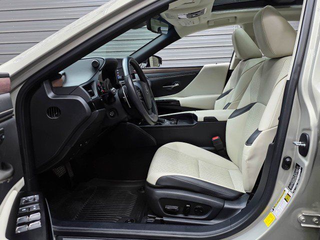 Used 2023 Lexus ES 350 w/ Premium Package FWD image 16