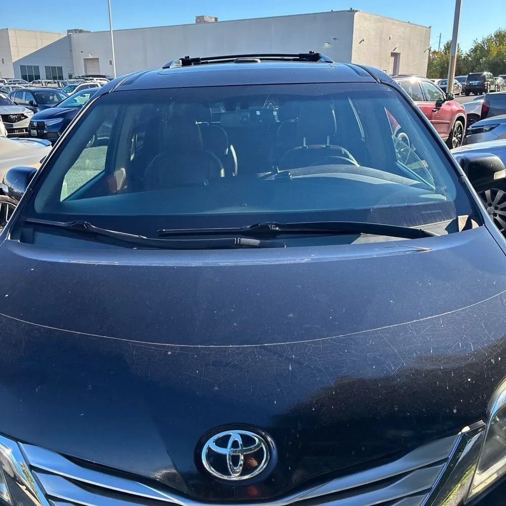Used 2016 Toyota Sienna Limited Premium AWD/4WD image 13