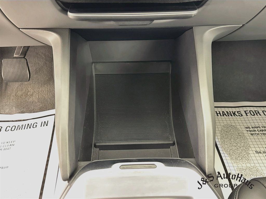 Used 2024 Lucid Air Pure RWD image 24