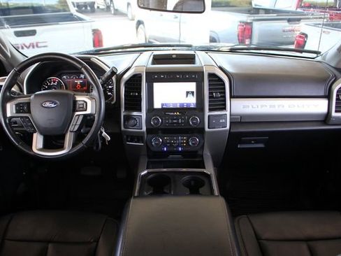 Used 2020 Ford F350 Lariat w/ Lariat Value Package image 28