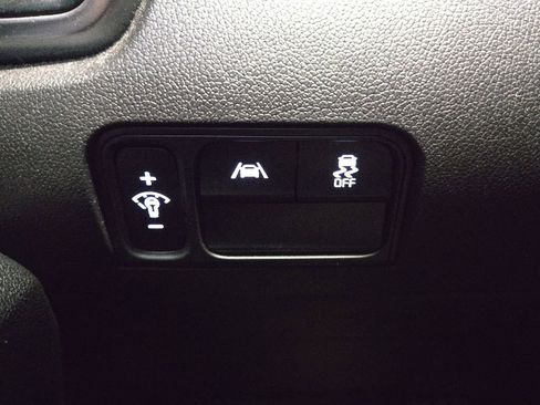 Certified 2022 Kia Sorento LX AWD/4WD image 11
