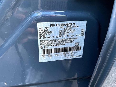 New 2025 Ford Maverick XLT w/ XLT Luxury Package image 14