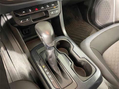 Certified 2022 Chevrolet Colorado Z71 image 9