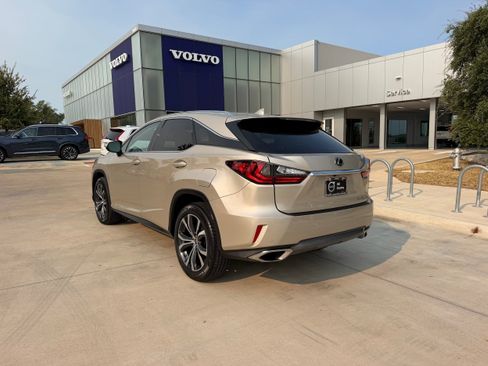 Used 2018 Lexus RX 350 FWD w/ Premium Package image 4