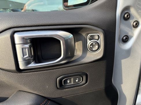 Used 2023 Jeep Gladiator Mojave w/ LED Lighting Group image 13