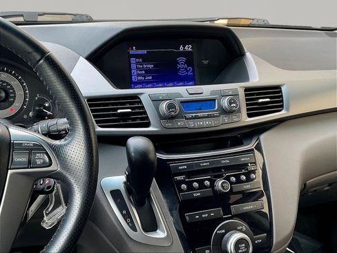 Used 2012 Honda Odyssey EX-L image 9