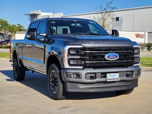 New 2026 Ford F250 Platinum image 2
