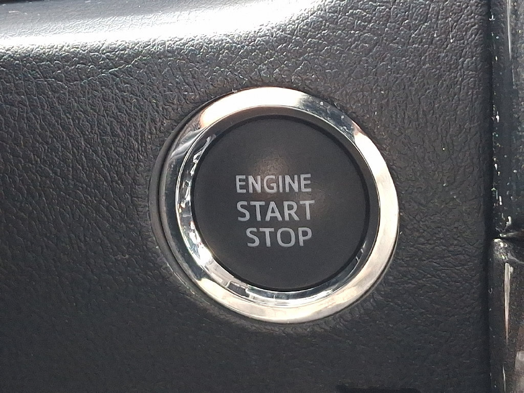 Used 2024 Toyota 4Runner TRD Off-Road Premium w/ Off Road Premium Plus Package AWD/4WD image 25