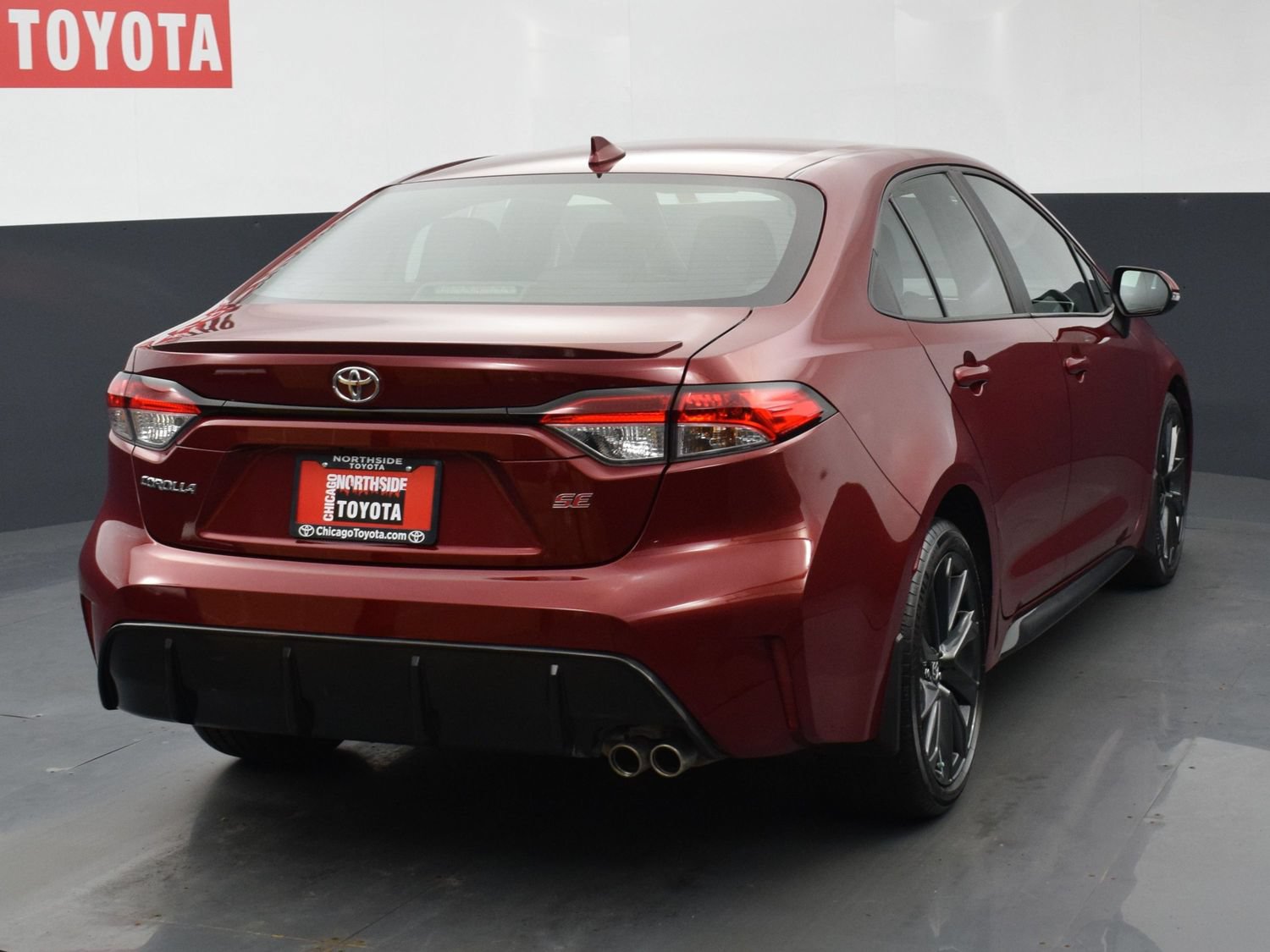 Used 2025 Toyota Corolla SE FWD image 4