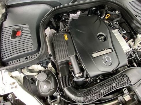 Used 2019 Mercedes-Benz GLC 300 image 29