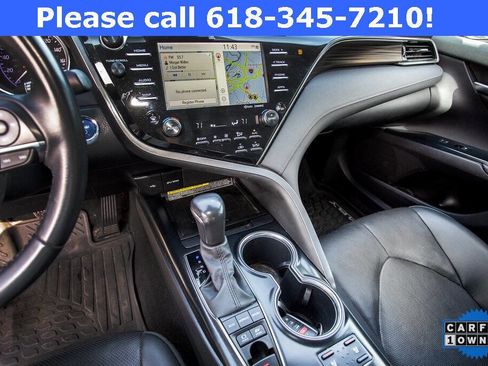 Used 2020 Toyota Camry XLE image 27