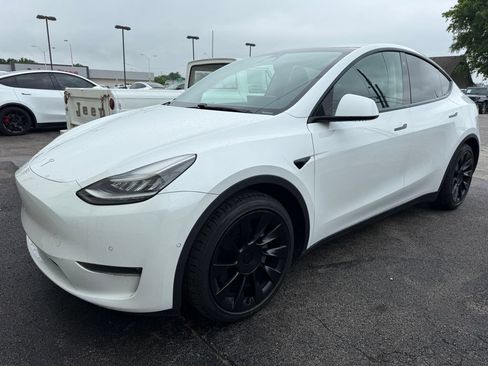 Used 2021 Tesla Model Y Long Range AWD/4WD image 10