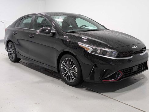Certified 2023 Kia Forte GT-Line w/ GT-Line Premium Package FWD image 6