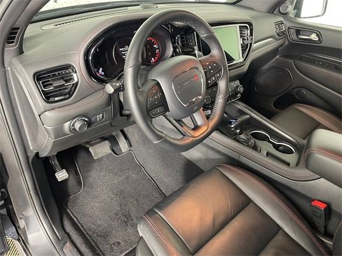 Certified 2025 Dodge Durango GT image 3