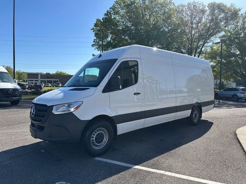 New 2025 Mercedes-Benz Sprinter 2500 image 5