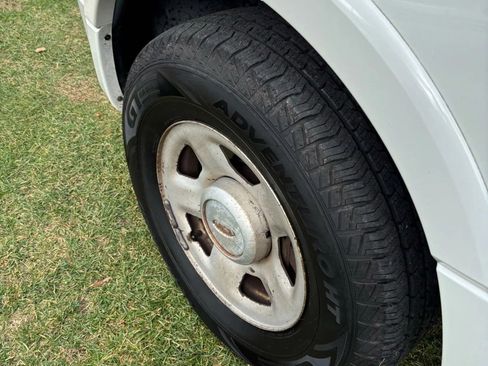 Used 2008 Ford Expedition XLT image 35