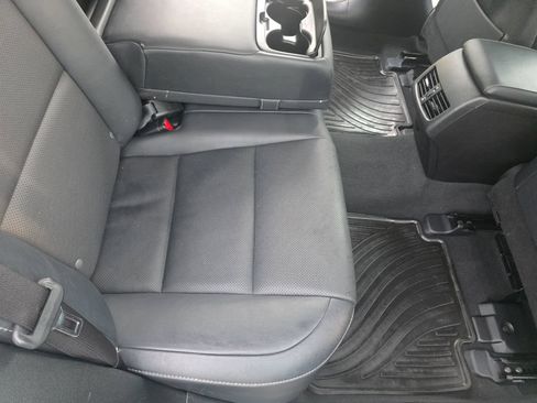 Used 2016 Lexus ES 350 w/ Accessory Package FWD image 25
