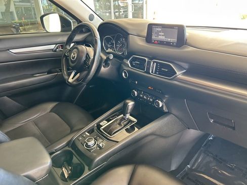 Used 2018 MAZDA CX-5 Touring w/ Preferred Equipment Package image 23