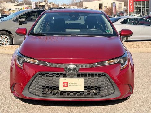 Certified 2022 Toyota Corolla LE image 10
