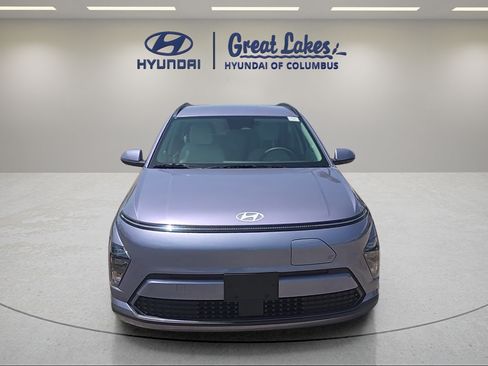 Used 2024 Hyundai Kona SEL FWD image 2