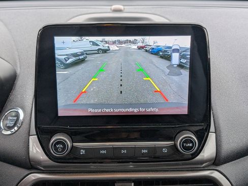 Certified 2020 Ford EcoSport SE image 25