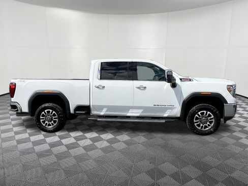 Used 2023 GMC Sierra 3500 SLT w/ SLT Convenience Package AWD/4WD image 7