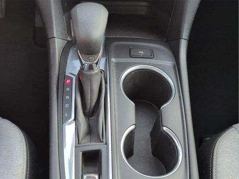 Used 2022 Chevrolet Equinox LT image 26