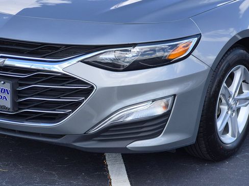 Used 2023 Chevrolet Malibu LS FWD image 9