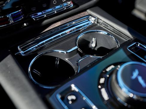 Used 2025 Rolls-Royce Ghost image 72