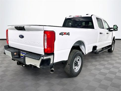 New 2026 Ford F350 XL w/ XL Chrome Package image 4