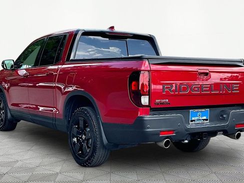 Certified 2025 Honda Ridgeline Black Edition image 4