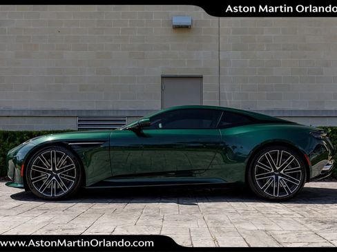 Used 2024 Aston Martin DB12 Coupe RWD image 33